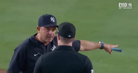 Aaron Boone ejected against the Blue Jays