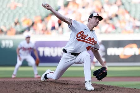 Baltimore Orioles pitcher Chris Bassitt (40) throws during the second inning against the Toronto Blue Jays at Oriole Park at Camden Yards.