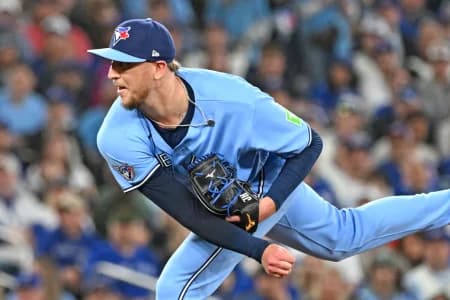 Toronto Blue Jays relief pitcher Jeff Hoffman (23) delivers a pitch against the Pittsburgh Pirates in the ninth inning at Rogers Centre.