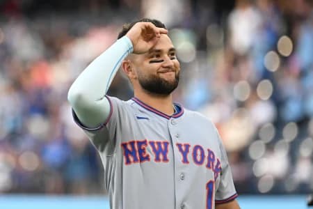New York Mets third baseman Bo Bichette (19) acknowledges fans applause after watching a video tribute before playing his former club the Toronto Blue Jays at Rogers Centre