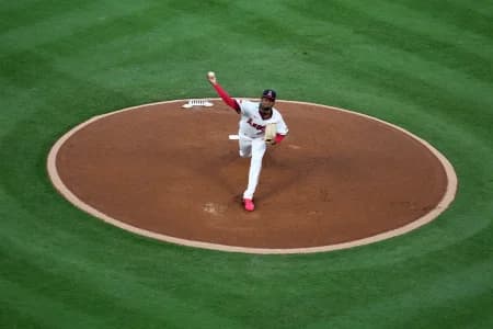 Los Angeles Angels pitcher José Soriano (59) throws in the first inning against the St. Louis Cardinals at Angel Stadium.