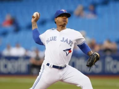 Toronto Blue Jays starting pitcher Marcus Stroman (6) throws the ball against the Cleveland Indians during the second inning at Rogers Centre