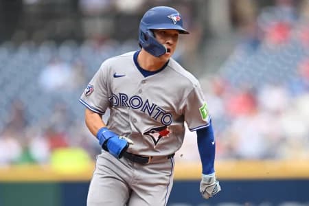 Toronto Blue Jays center fielder Brett Bateman (21) advances to third on a hit by right fielder Nathan Lukes (not pictured) during the fifth inning at Progressive Field