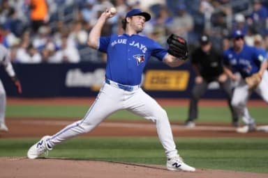 Toronto Blue Jays starting pitcher Trey Yesavage (39) pitches to the Cincinnati Reds during the first inning at Rogers Centre.